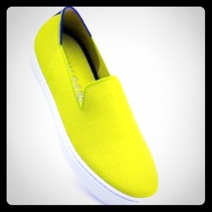 Rothy’s electric lemon🍋 sneaker